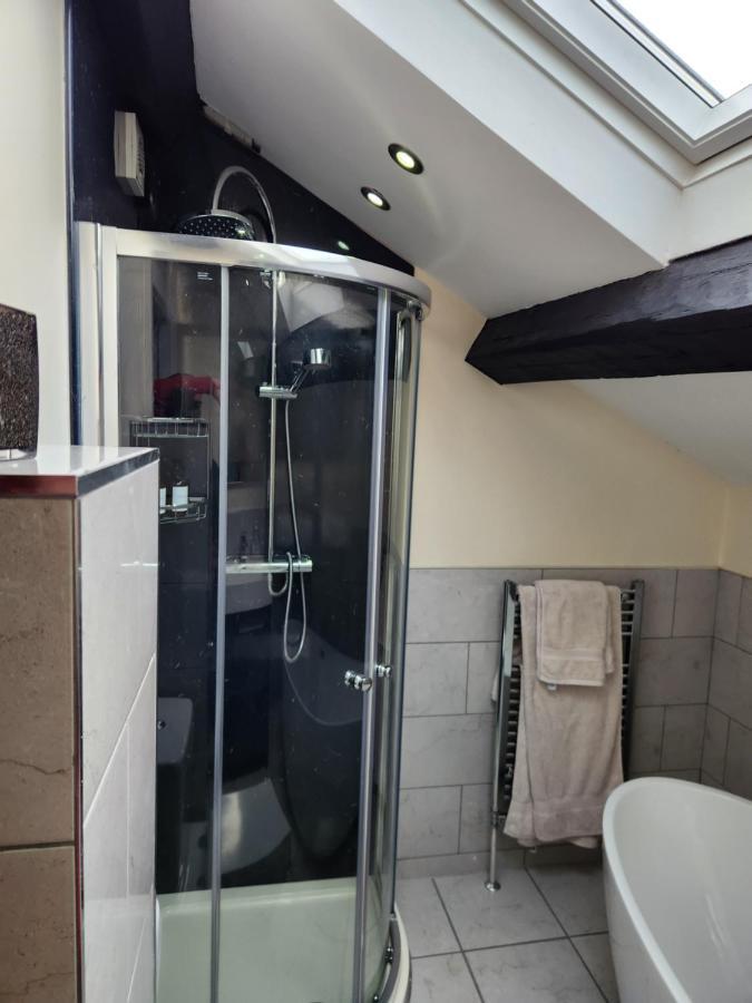 The Garden Bar Rooms Baildon المظهر الخارجي الصورة